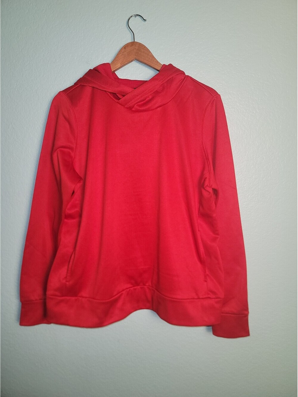 Nike Women's L Red Performance Pullover Hoodie Athletic Side Pockets